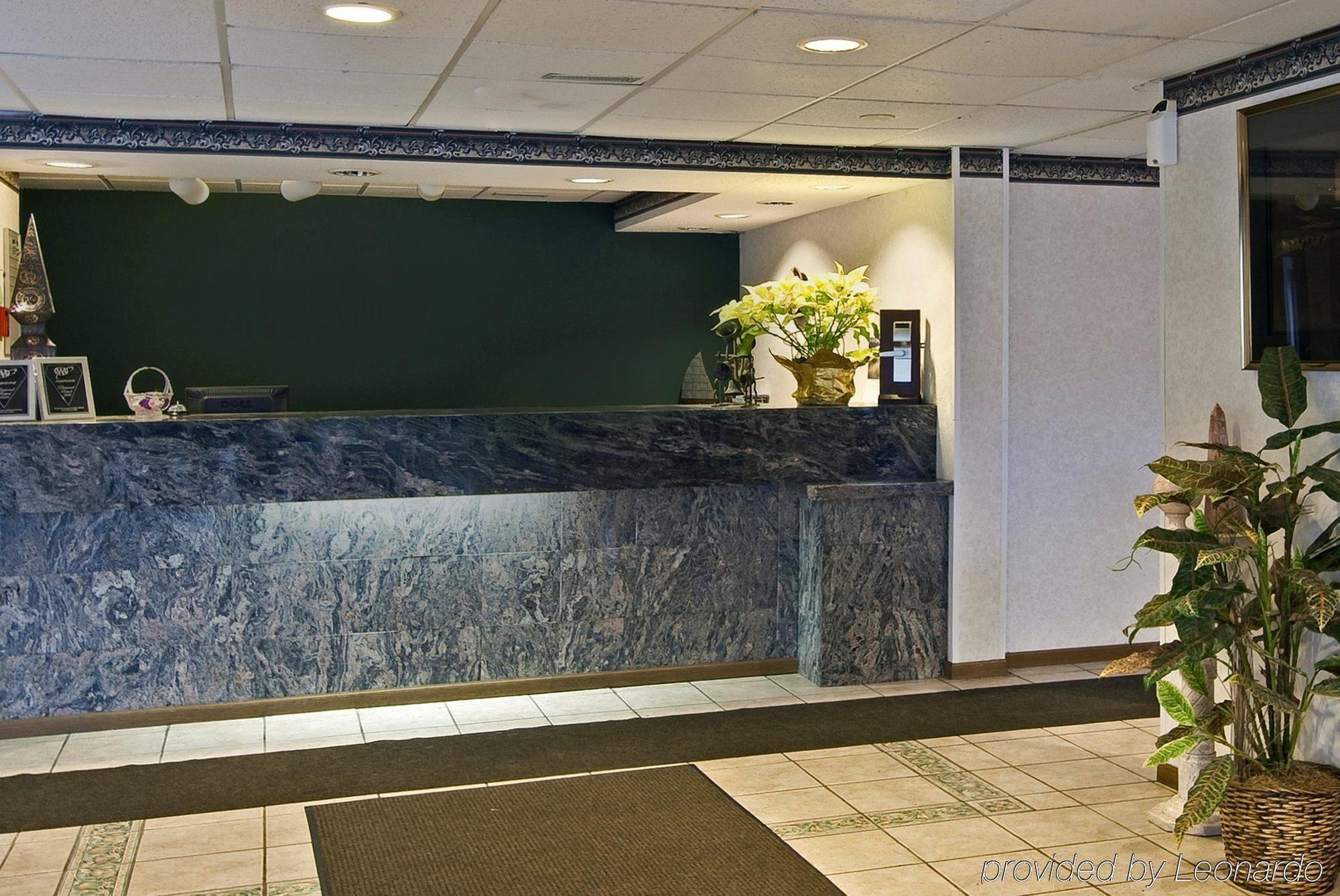 Americas Best Value Inn Уокиган Интериор снимка